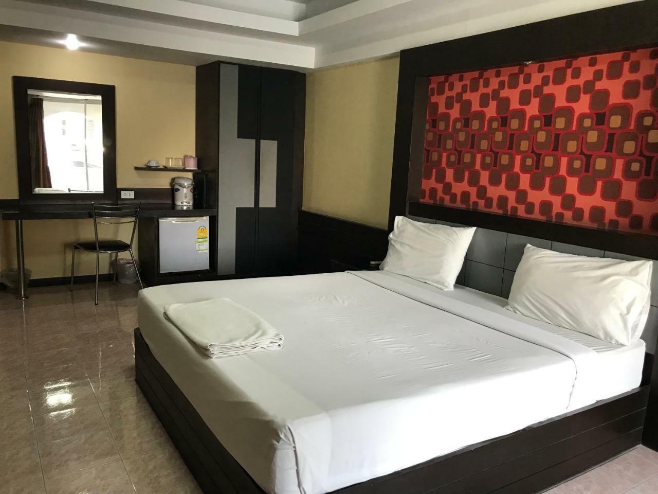 Khon Kaen Ruenrom Hotel Exterior photo
